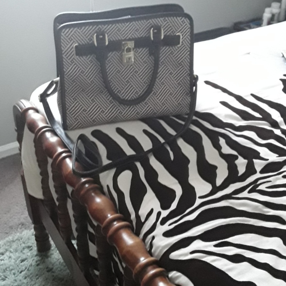 Geometric purse